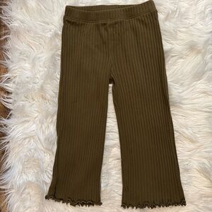 Old Navy Girls 5T Olive Ribbed Knit Pants Lettuce Hem Stretch Pull-On